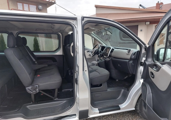 Renault Trafic cena 66900 przebieg: 262000, rok produkcji 2016 z Wolbrom małe 529
